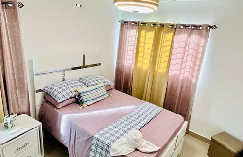 Llanos de Gurabo I Apartamento | Lovely 3-bedroom condo with pool