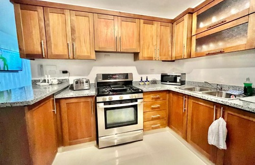 Llanos de Gurabo I Apartamento | Lovely 3-bedroom condo with pool