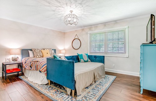 Fernandina Beach Casa | Lovely, dog-friendly home on 1 acre with fast WiFi & W/D - near the beach