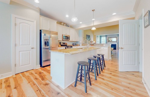 Sawgrass South Casa | Lovely, dog-friendly townhouse near the beach with a pool & washer/dryer