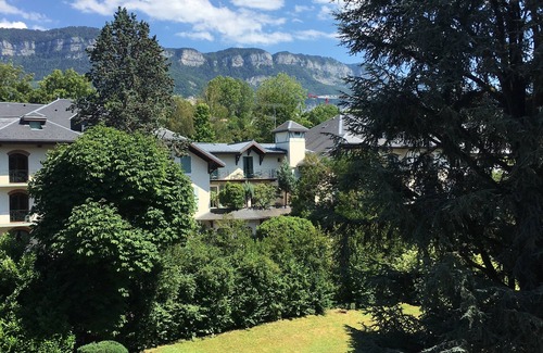 Aix-les-Bains City Center Apartamento | Hermosa F1 30m2 en Palacio a 5 minutos de los baños termales.