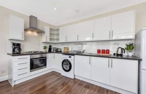 Stamford Hill Apartamento | Lovely Family Flat with Excellent Transport Links