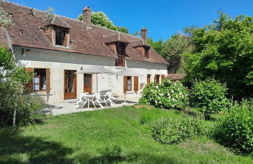Pellevoisin Casa | Lovely farmhouse - 3 bedrooms - wifi - garden - fireplace