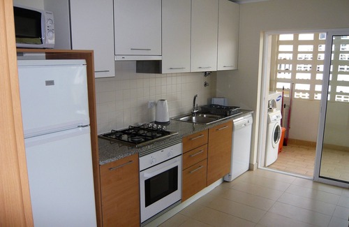 Cabanas Apartamento | Precioso apartamento en el primer piso Balcón grande con vistas a la piscina y jardines con licencia