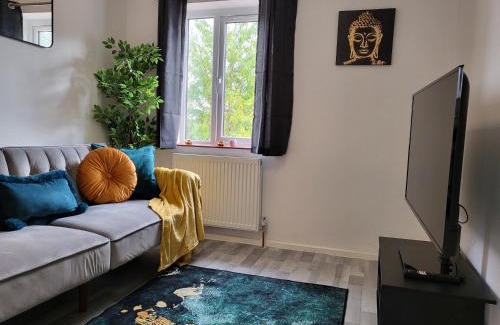 Banbury Apartamento | Lovely Flat - Ideal location for Contractors, Relocators, Business, Free Parking