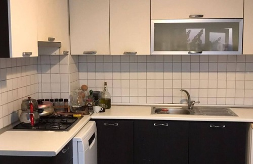 Gulluk Apartamento | Lovely Flat near Sea with Shared Pool in Milas