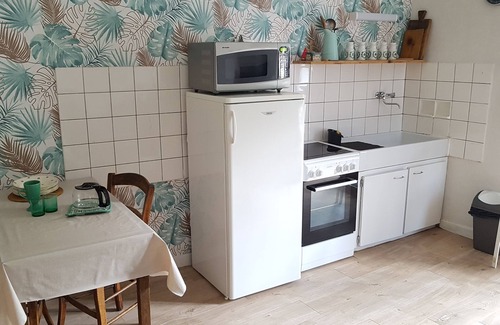 Aubin Apartamento | Lovely furnished apartment 5 minutes from the Cransac thermal baths!