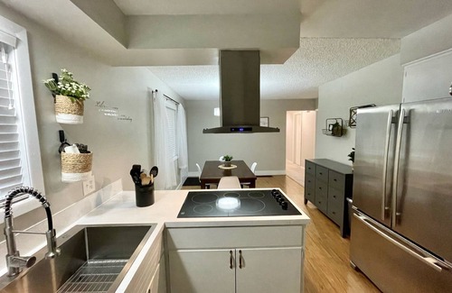 Bull Mountain Casa | Lovely Grand 5BR 2.5 Home with Double Everything!