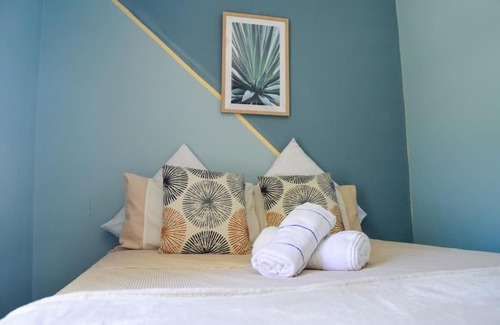 Trawal Apartamento | Lovely ground floor two bedroom flat with parking.
