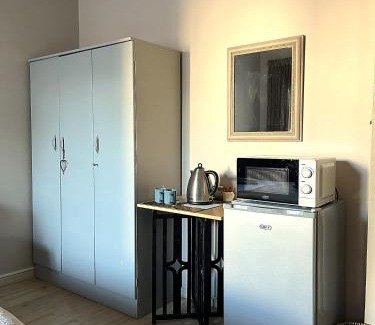 Welgemoed Apartamento | Lovely Guest Suite for Family of 4