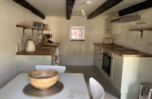 Kinsale Town Centre Cabaña | Lovely historic cottage overlooking Kinsale Harbour