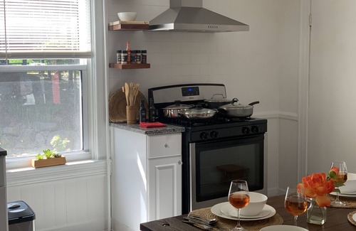 Johnston Casa | Lovely Historic Vintage home. Remodeled inside.