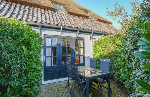 Oosterend Casa | Lovely Holiday Home in Texel near Sea