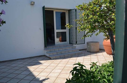 Torre dell'Orso Casa | Casa de vacaciones frente al mar con terraza y espléndida vista de Torre dell'Orso