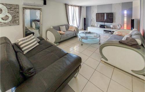 Murviel-les-Montpellier Casa | Lovely Home In Murviel-Lès-Montpellie