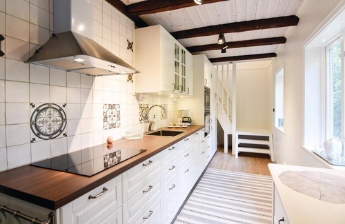 Algaras Casa | Preciosa casa en älgarås con cocina