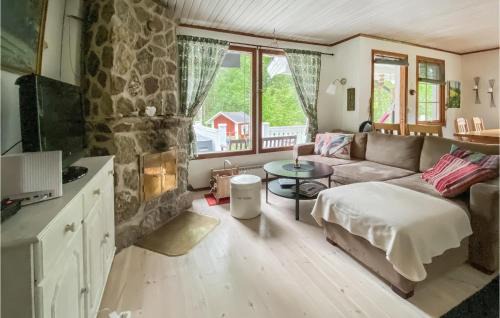 Orkelljunga Municipality Casa | Lovely Home In Örkelljunga With Kitchen