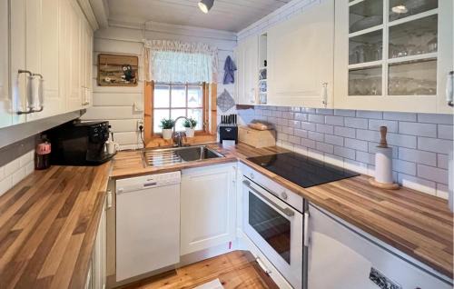 Gjovik Casa | Lovely Home In Øvre Snertingdal