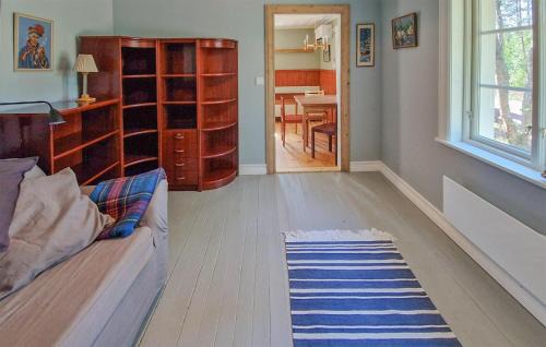 Auktsjaur Casa | Lovely Home In Auktsjaur With Sauna