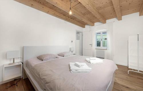 Funtana Casa | Lovely Home In Funtana With Wifi