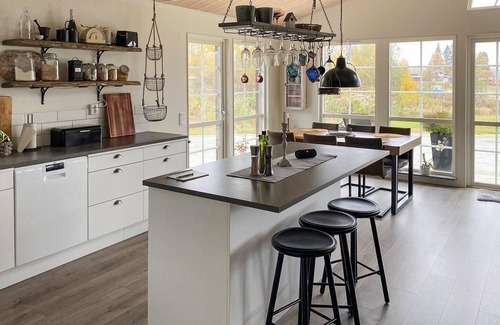 Orebro County Casa | Preciosa casa en Glanshammar con.