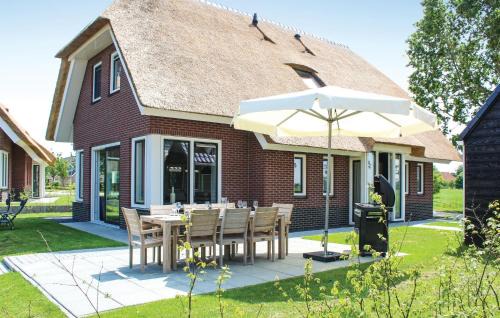Idskenhuizen Casa | Lovely Home In Idskenhuizen - With Sauna