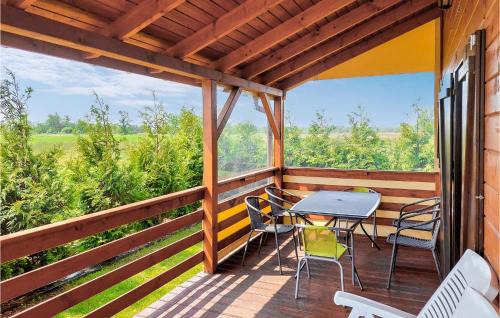 Plesna Casa | Lovely Home In Kladno With Kitchen