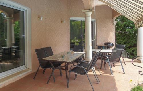 Lamalou-les-Bains Casa | Lovely Home In Lamalou Les Bains With Wifi