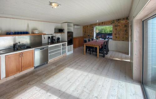 Lysekil Casa | Lovely Home In Lysekil With Sauna