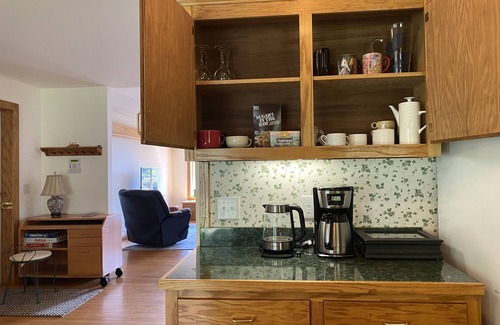 Afton Casa | Lovely home in quaint rolling hills near Afton wineries