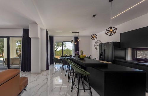 Banjol Casa | Preciosa casa en Rab con WiFi