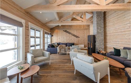 Sjusjoen Casa | Lovely Home In Sjusjøen With Sauna