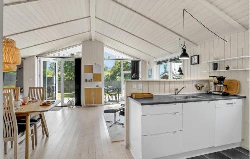 Store Kongsmark Casa | Lovely Home In Slagelse With Kitchen