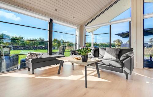 Store Kongsmark Casa | Lovely Home In Slagelse With Kitchen