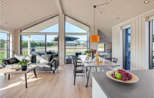 Store Kongsmark Casa | Lovely Home In Slagelse With Kitchen