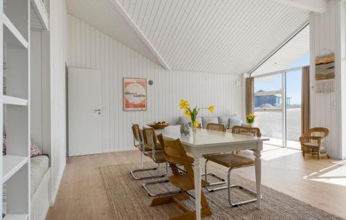 Stege Casa | Lovely Home In Stege With Sauna