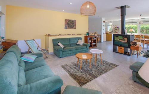 Thonon-les-Bains Casa | Lovely Home In Thonon Les Bains With Sauna