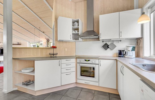 Hov Casa | Preciosa casa en Tranekær con cocina