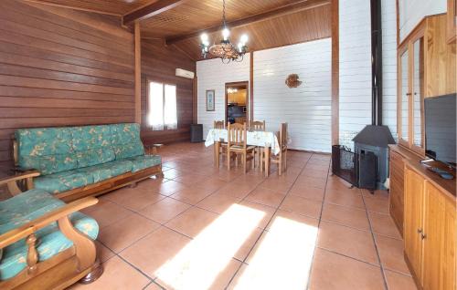 Turis Casa | Lovely Home In Turís With Swimming Pool