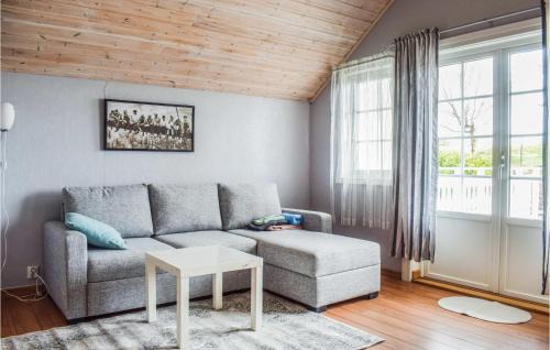 Sveio Casa | Lovely Home In Valevåg With Wifi