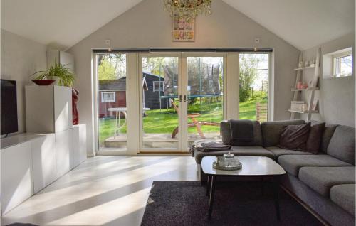 Ystad Casa | Lovely Home In Ystad With Sauna