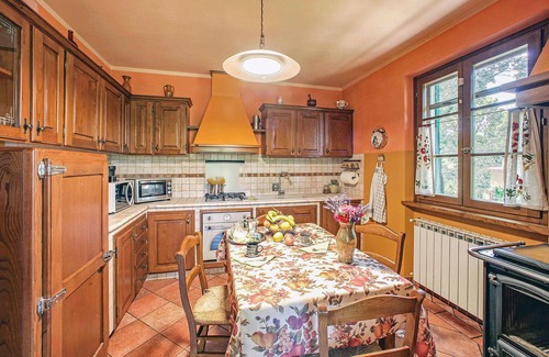 Monte San Savino Casa | Preciosa casa en Monte San Savino -AR-