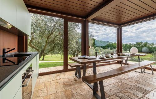 Venegazzu Casa | Lovely Home In Volpago Del Montello