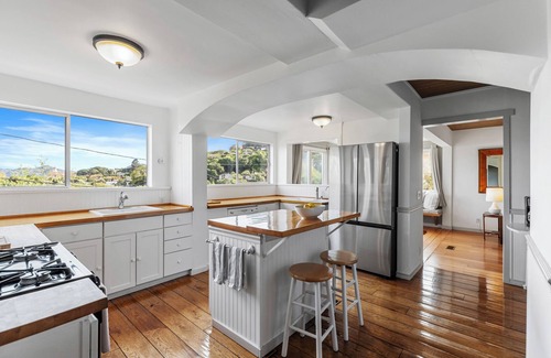 Sausalito Casa | Amplia vista de casa - Fantástica ubicación - A pie de la ciudad