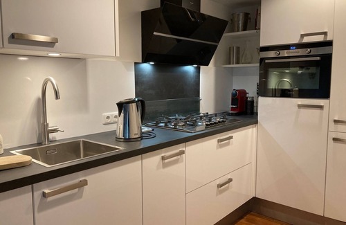 Gronsveld Casa | Lovely house, near Maastricht in Heuvelland 3 bedrooms, 3 bathrooms, 8 pers.