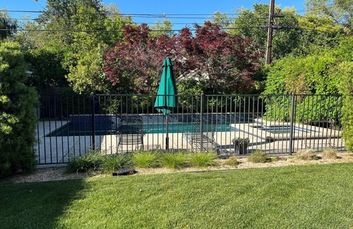 Land Park Casa | Lovely Land Park Home