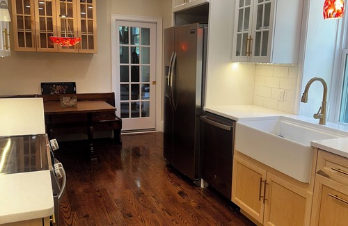 Buck Hill Falls Casa | Encantadora casa grande en comunidad tranquila con servicios cercanos