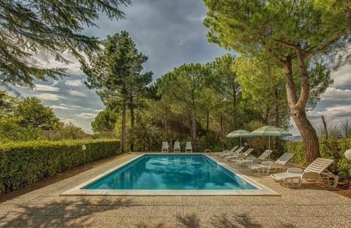 Montaione Apartamento | Lovely lodging in Montaione,ground floor,private terrace,Pool,Wi-Fi, sleeps 3