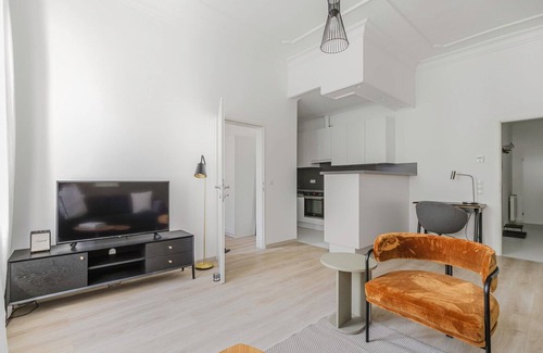 Matzleinsdorf Apartamento | Lovely Margareten 1BR, Fully Furnished + W/D, by Blueground