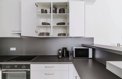 Matzleinsdorf Apartamento | Lovely Margareten 1BR, Fully Furnished + W/D, by Blueground